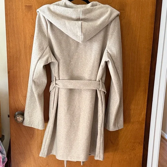 Love Tree Beige Hooded Jacket - Picture 3 of 3